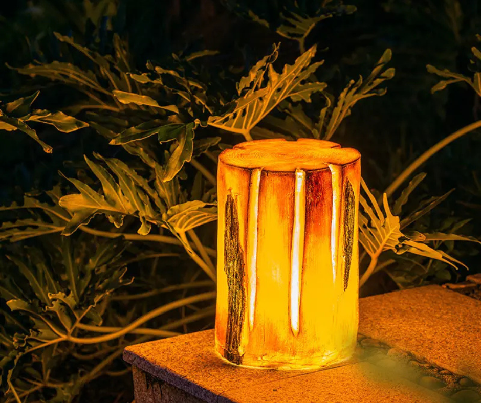 Lampe Solaire Tronc d'Arbre