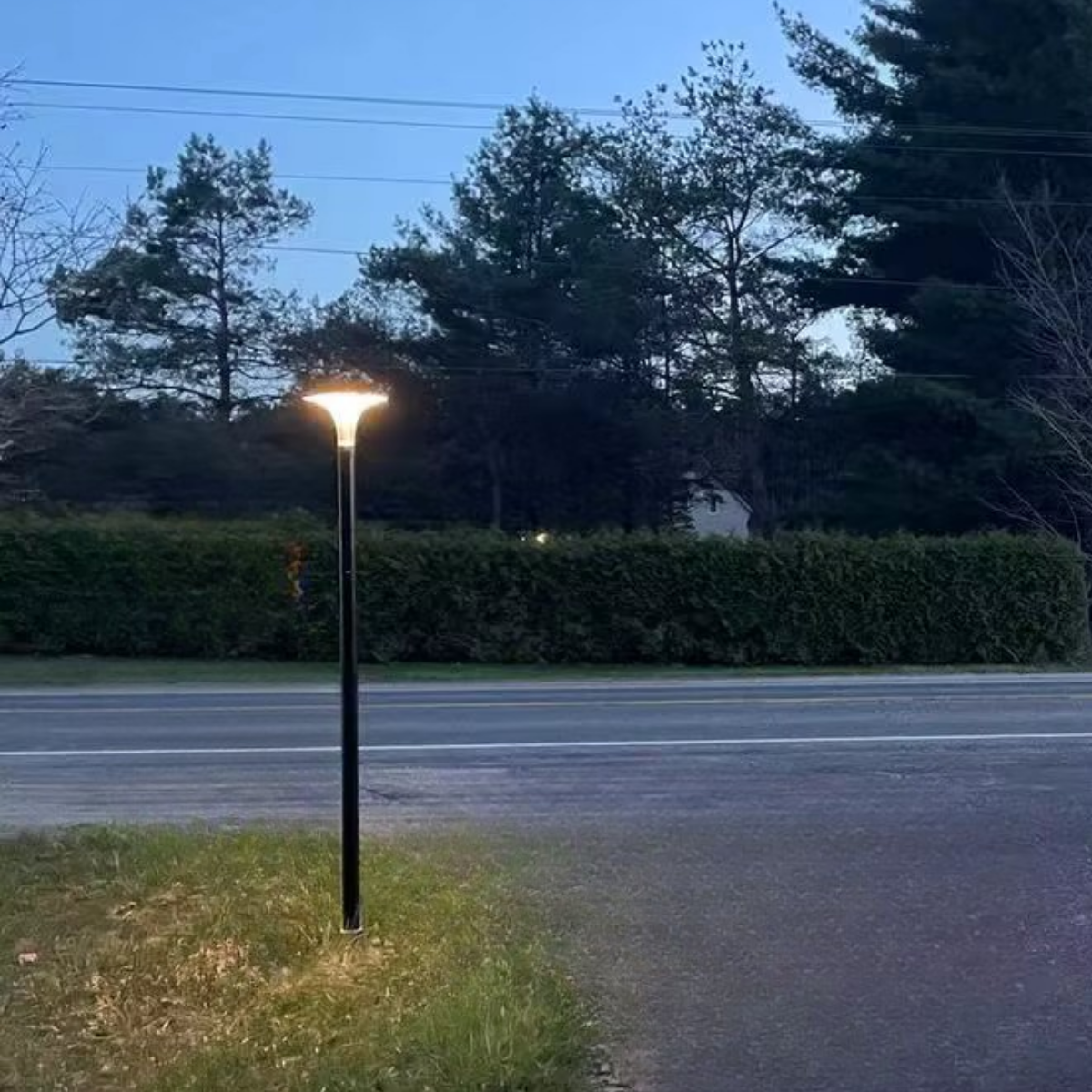 Farola LED solar