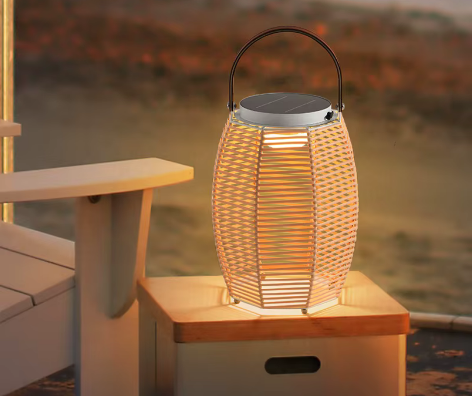 Lampe Rotin LED Solaire