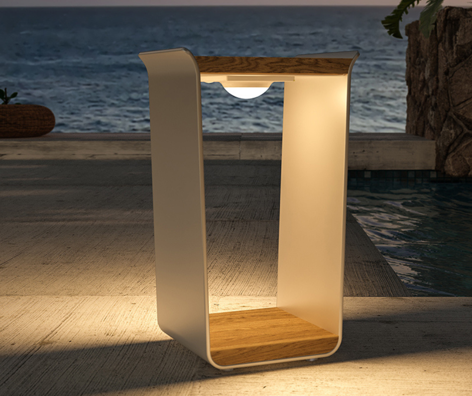 Spenser LED Solar Lamp