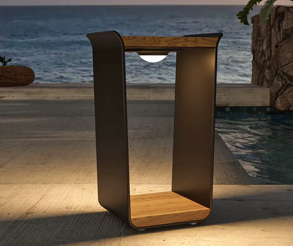 Spenser LED Solar Lamp