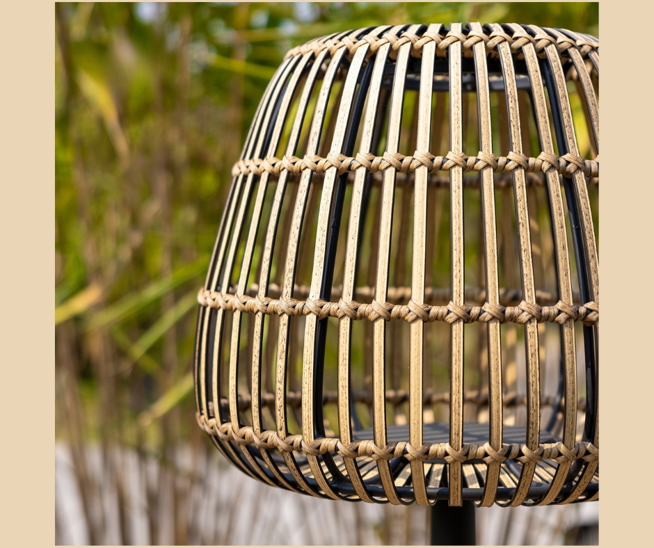 Artie LED Solar Lamp