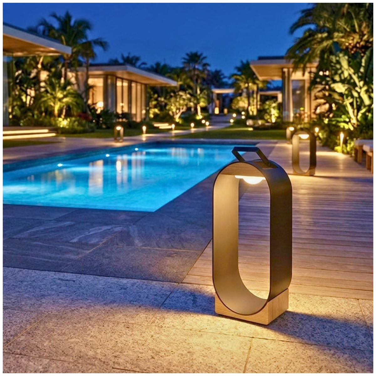 Laerdal Solar LED Lantern