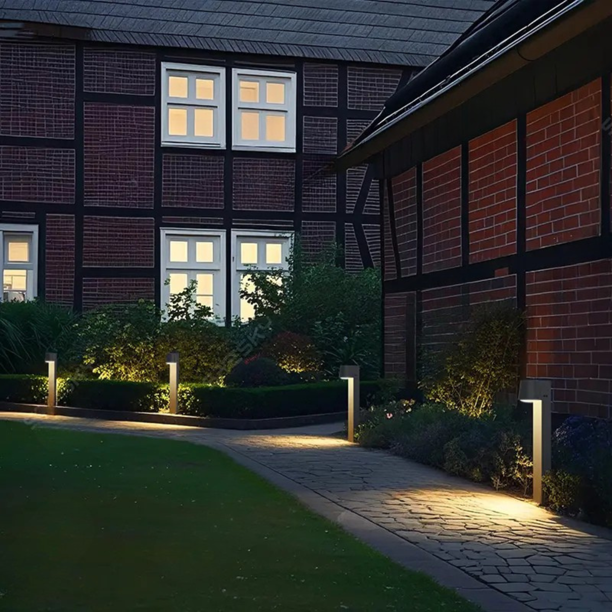 Lampe solaire hybride pour jardin