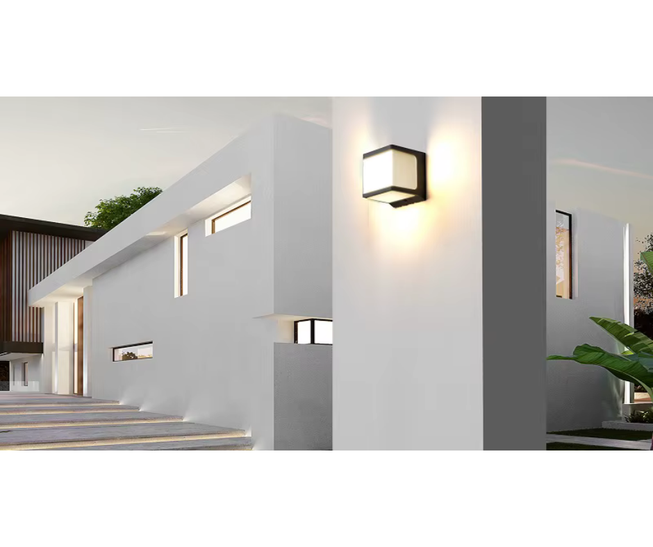 Outdoor Solar Wall Light