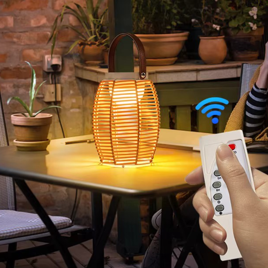 Lampe solaire à LED en rotin
