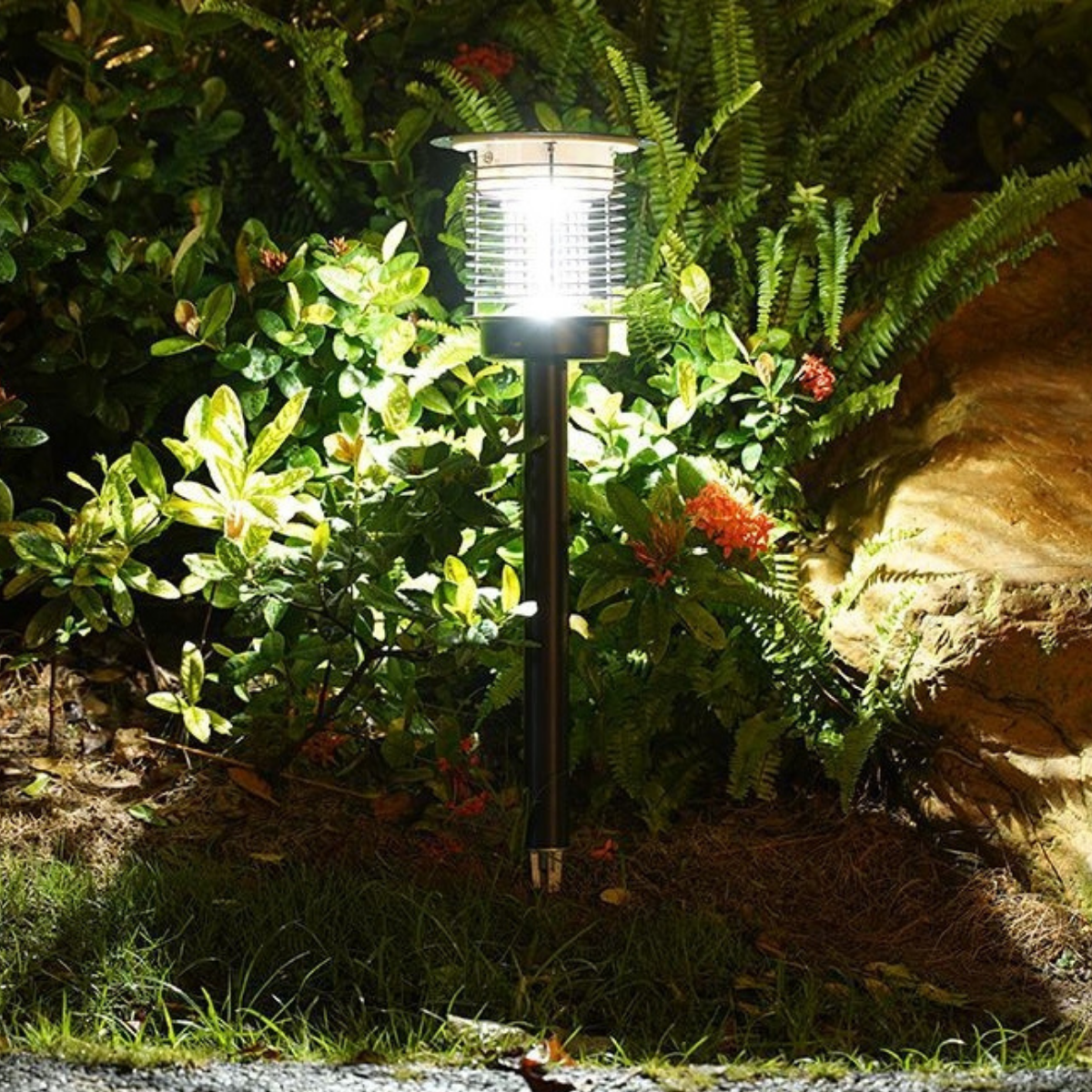 Lámpara solar LED antimosquitos