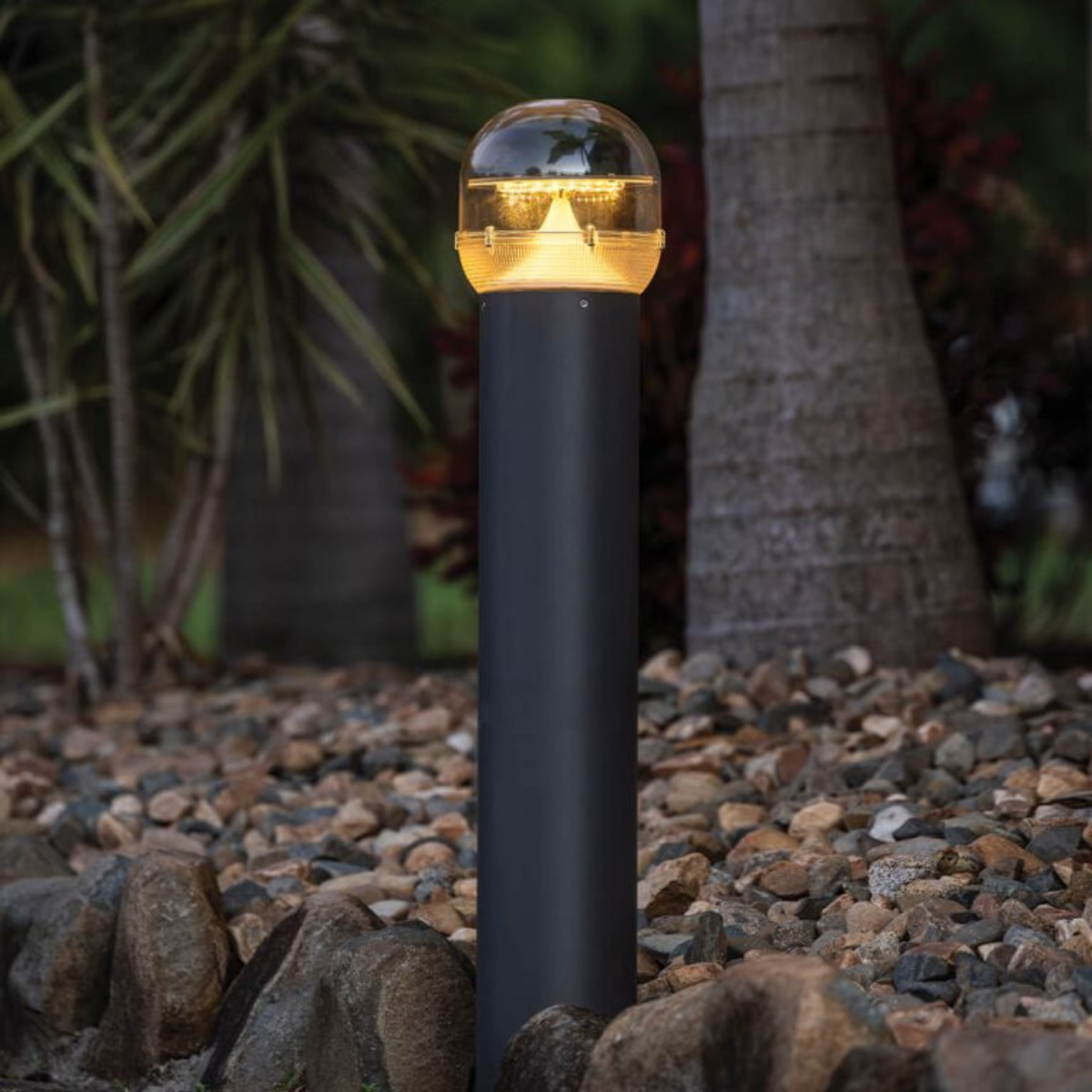 Solar tracking light kit