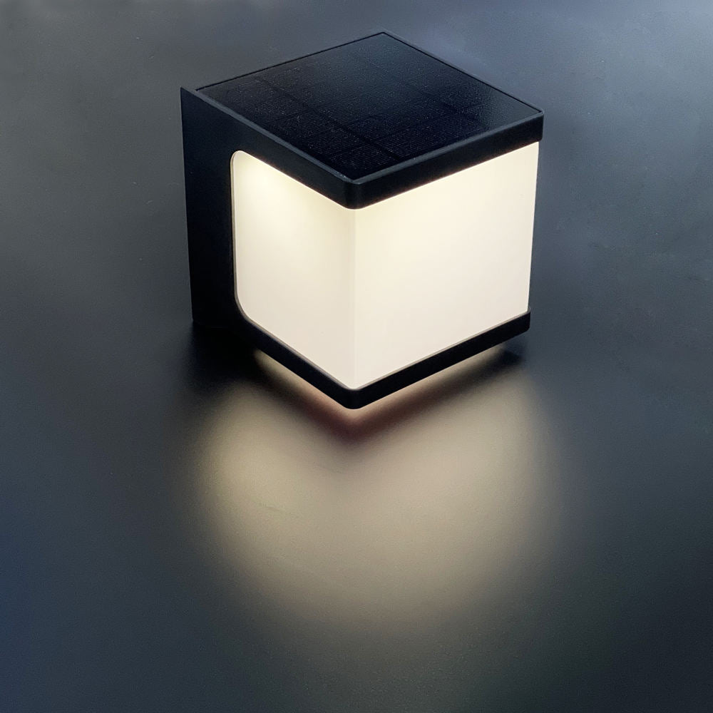 Solar Movable Wall Light