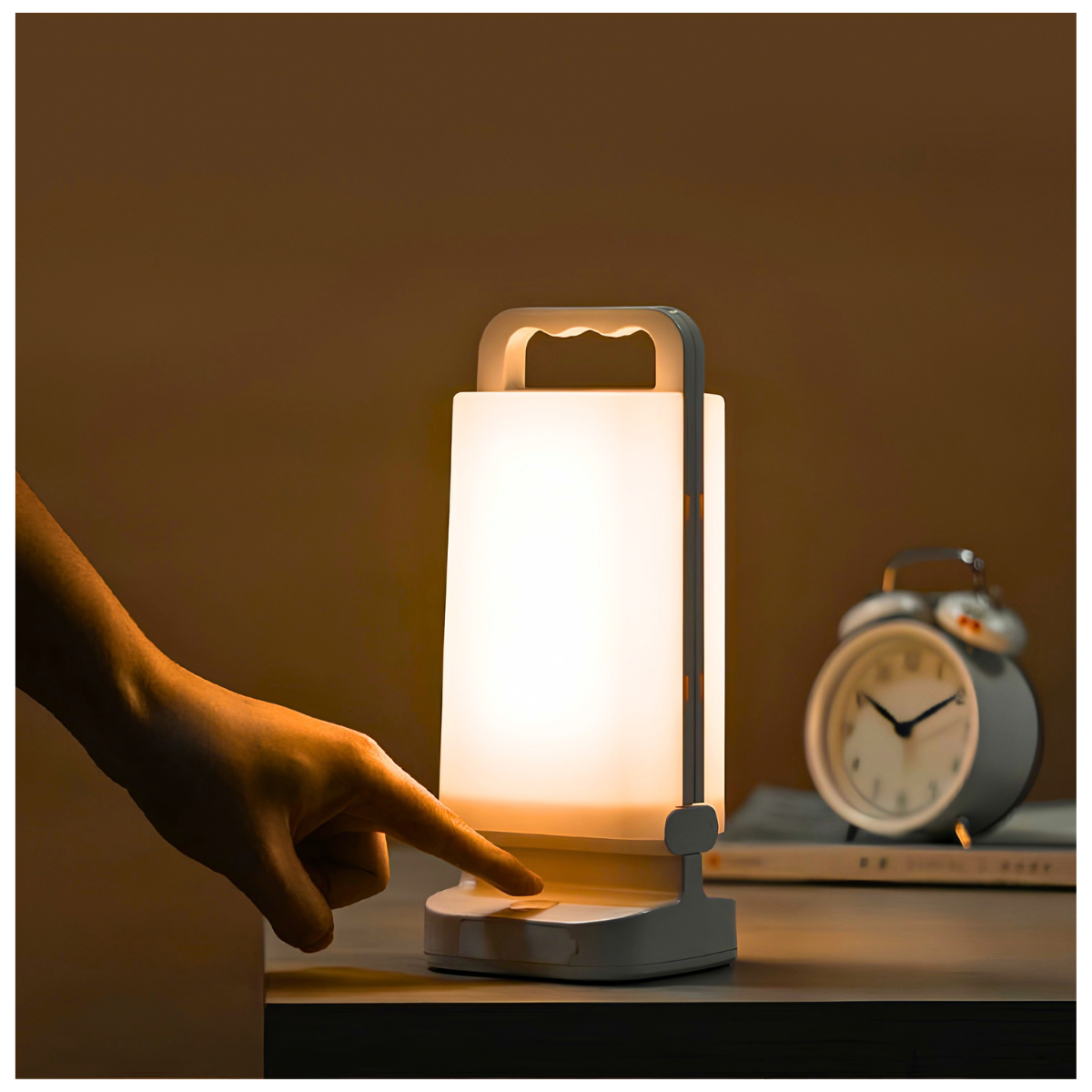 8000mAh Solar LED Lantern