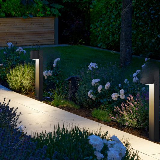 Hybrid Solar Garden Light