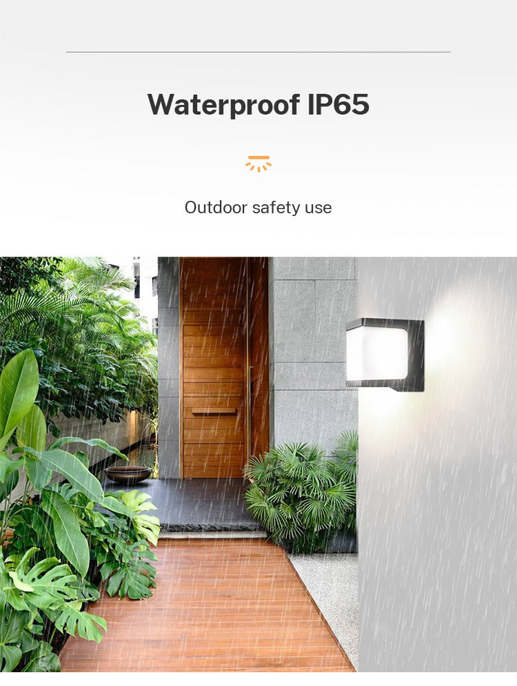 Outdoor Solar Wall Light