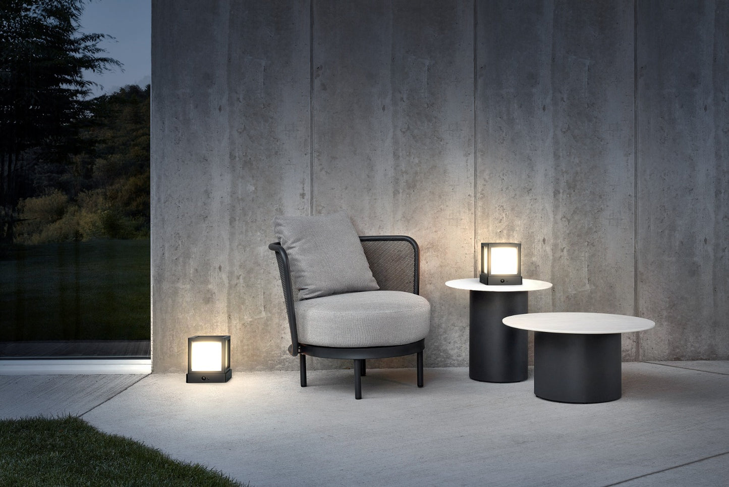 Solar Garden LED Lamp