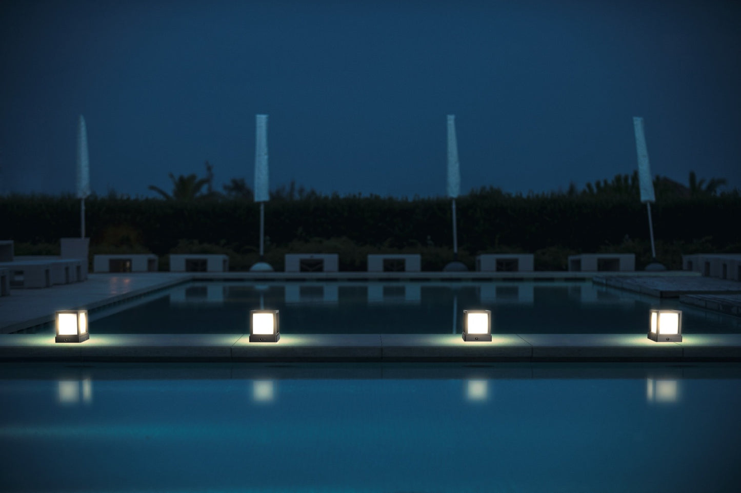 Solar Garden LED Lamp